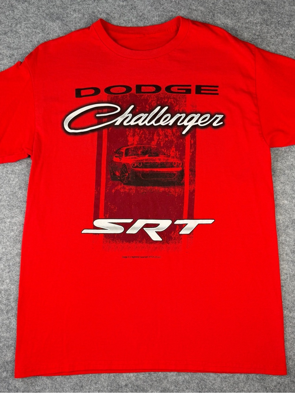 Dodge Challenger SRT Hellcat Official T‑Shirt Men’s Small Red